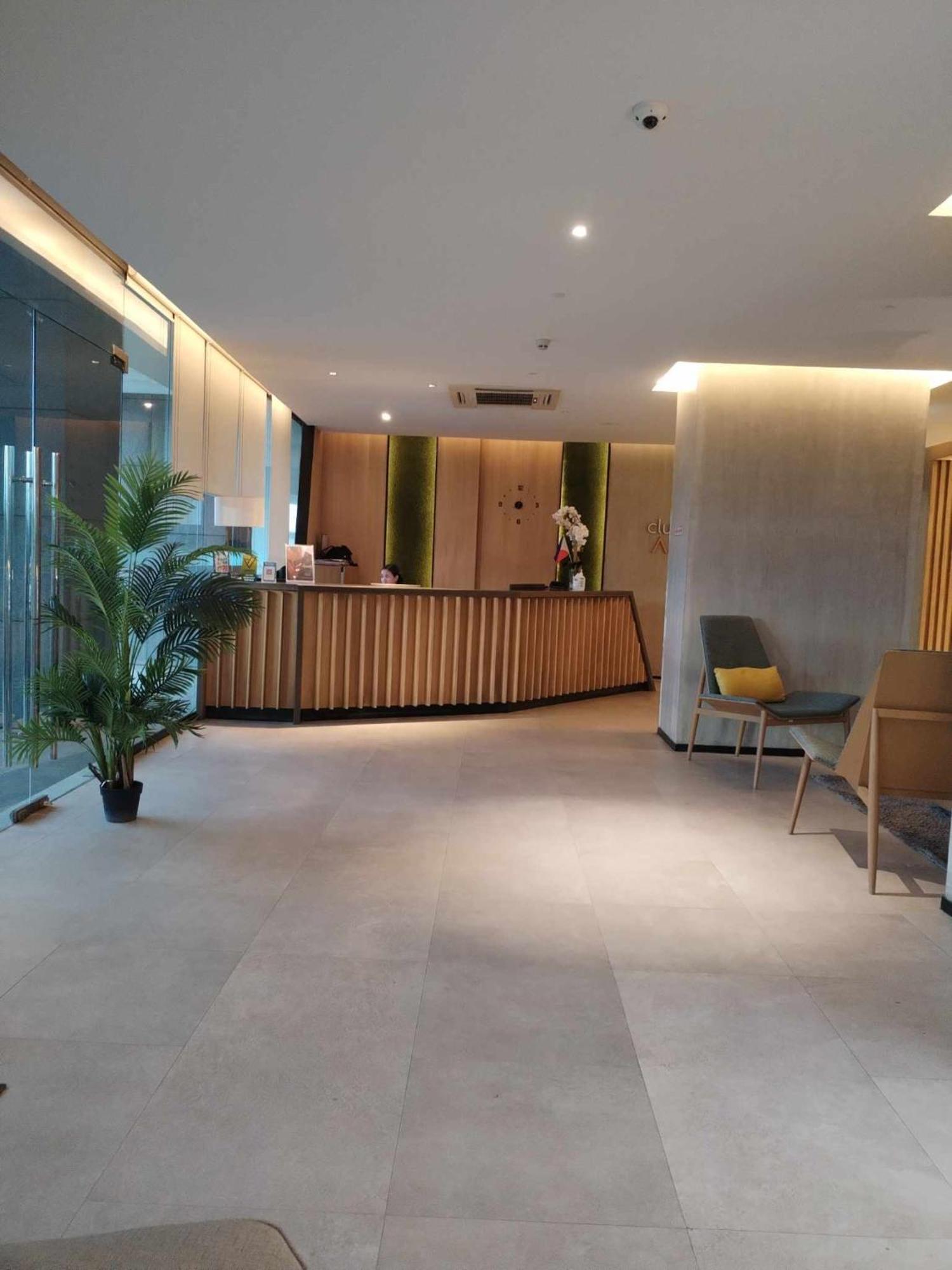 Aeontower Suites&Hotel By Cmc Davao City Exteriör bild